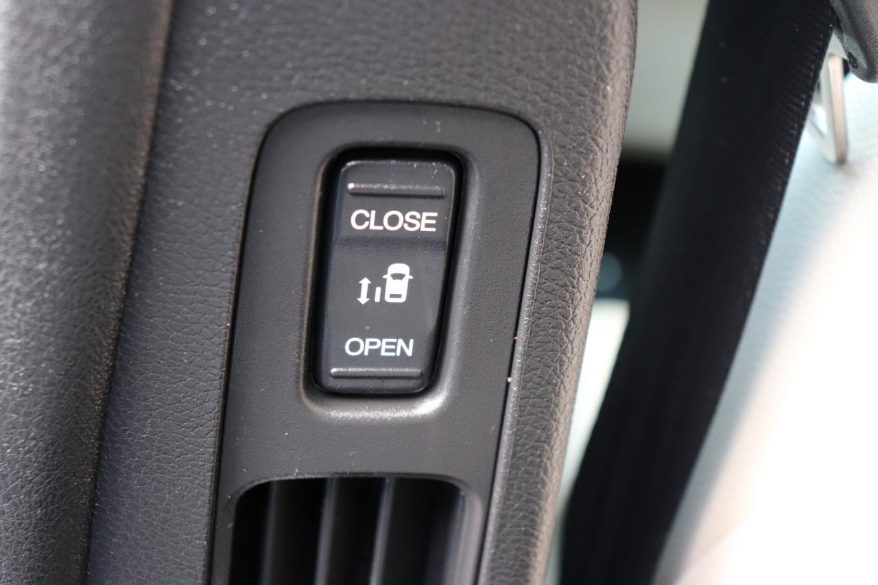 Honda Odyssey EX-L Auto 2025