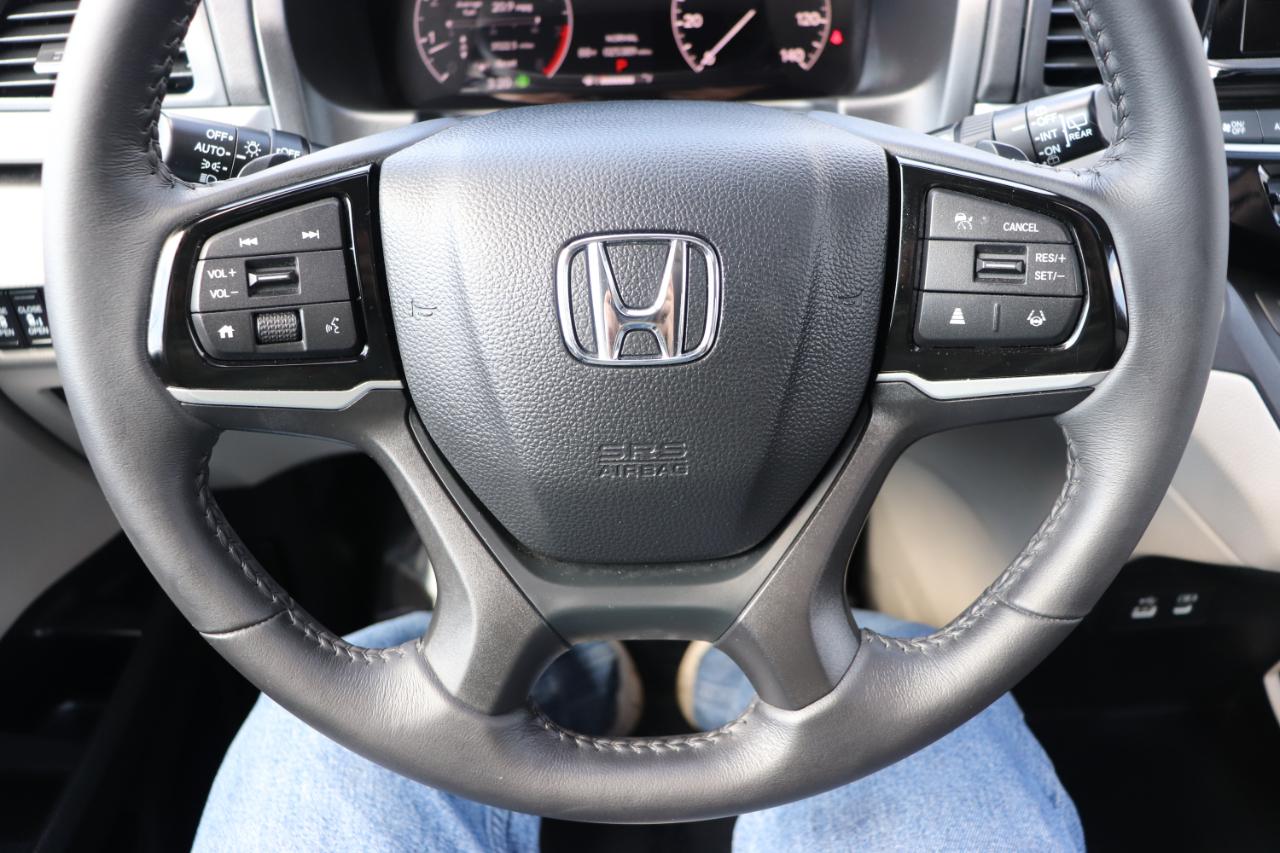 Honda Odyssey EX-L Auto 2025