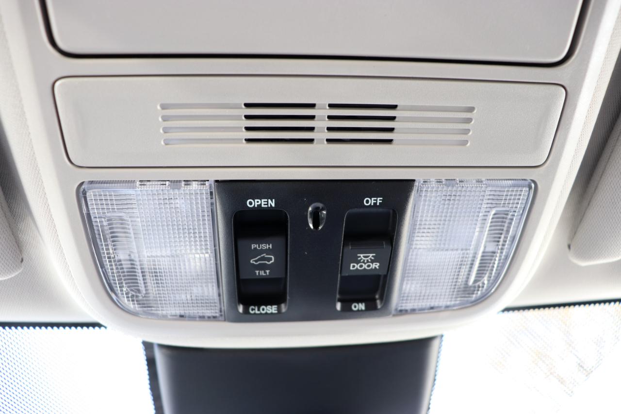 Honda Odyssey EX-L Auto 2025