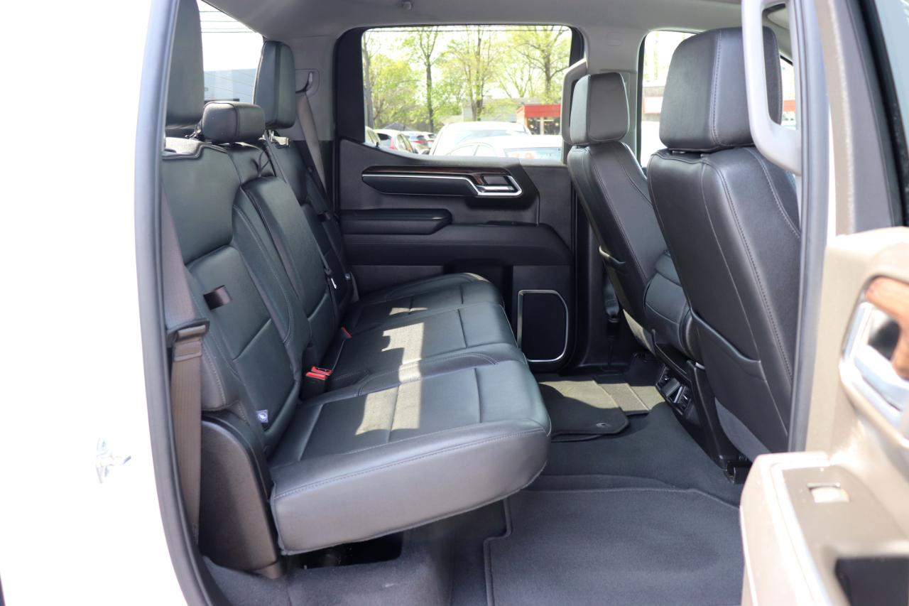 GMC Sierra 1500 4WD Crew Cab 147" SLT 2025