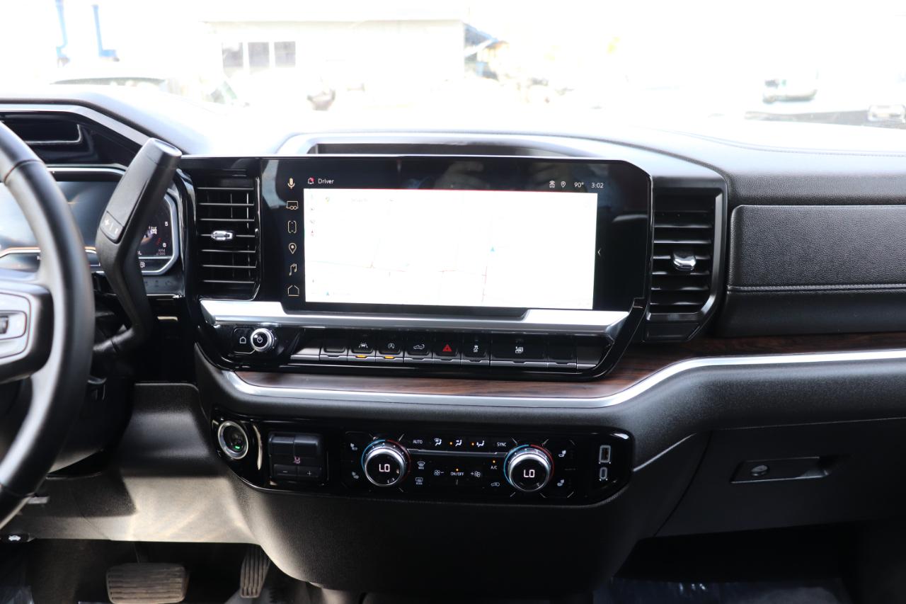 GMC Sierra 1500 4WD Crew Cab 147" SLT 2025