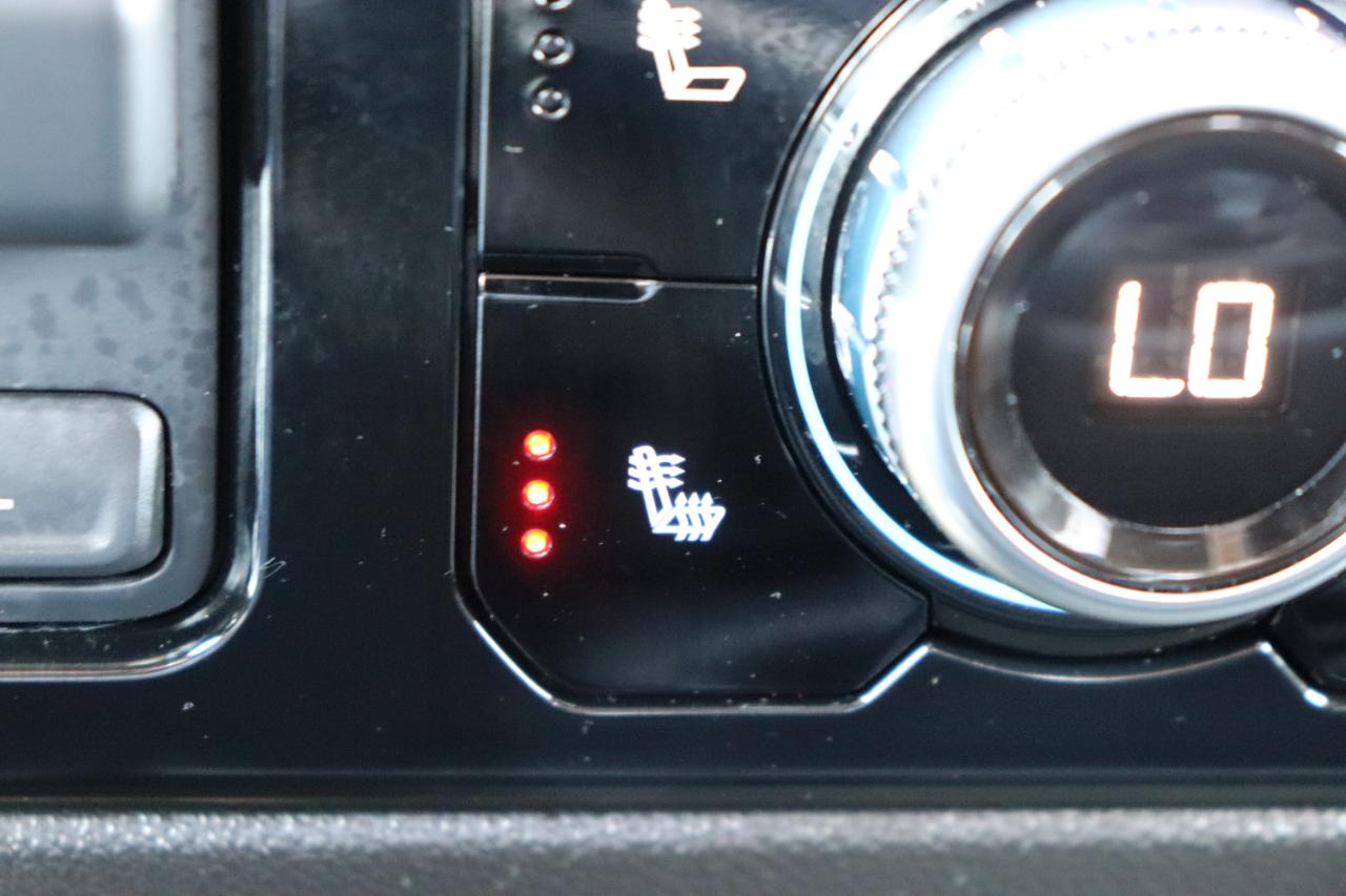 GMC Sierra 1500 4WD Crew Cab 147" SLT 2025