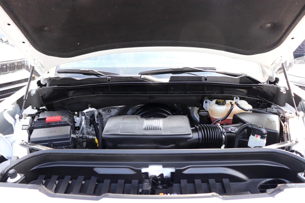 GMC Sierra 1500 4WD Crew Cab 147" SLT 2025