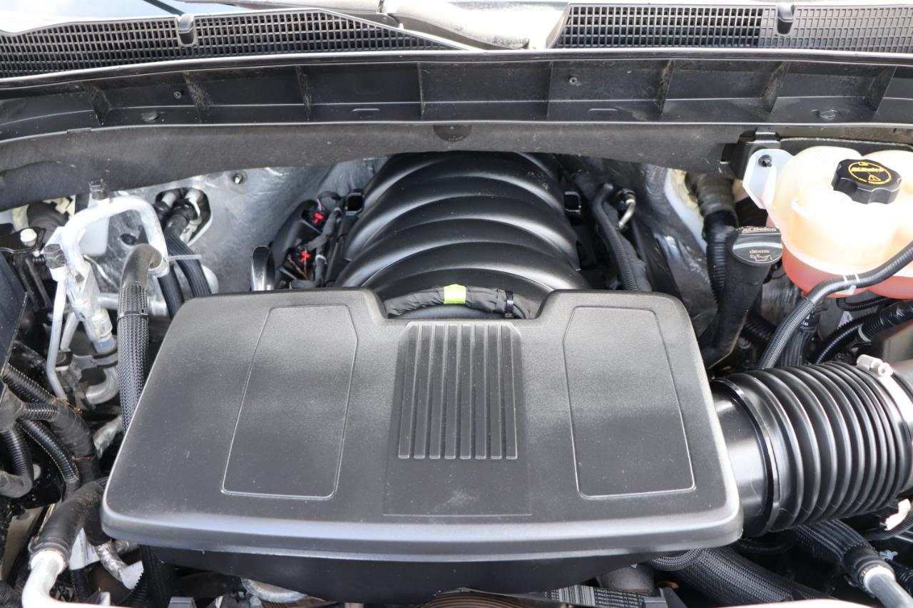 GMC Sierra 1500 4WD Crew Cab 147" SLT 2025