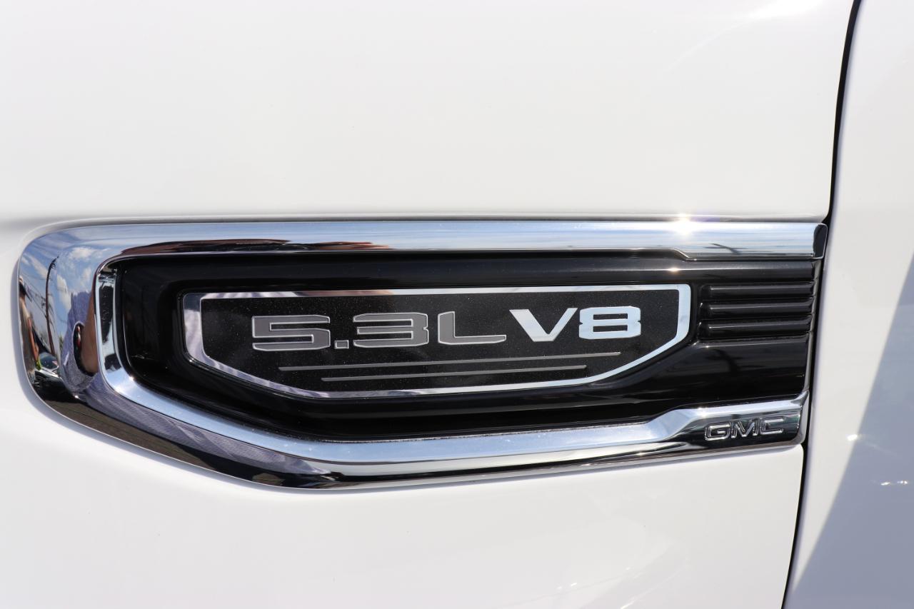 GMC Sierra 1500 4WD Crew Cab 147" SLT 2025