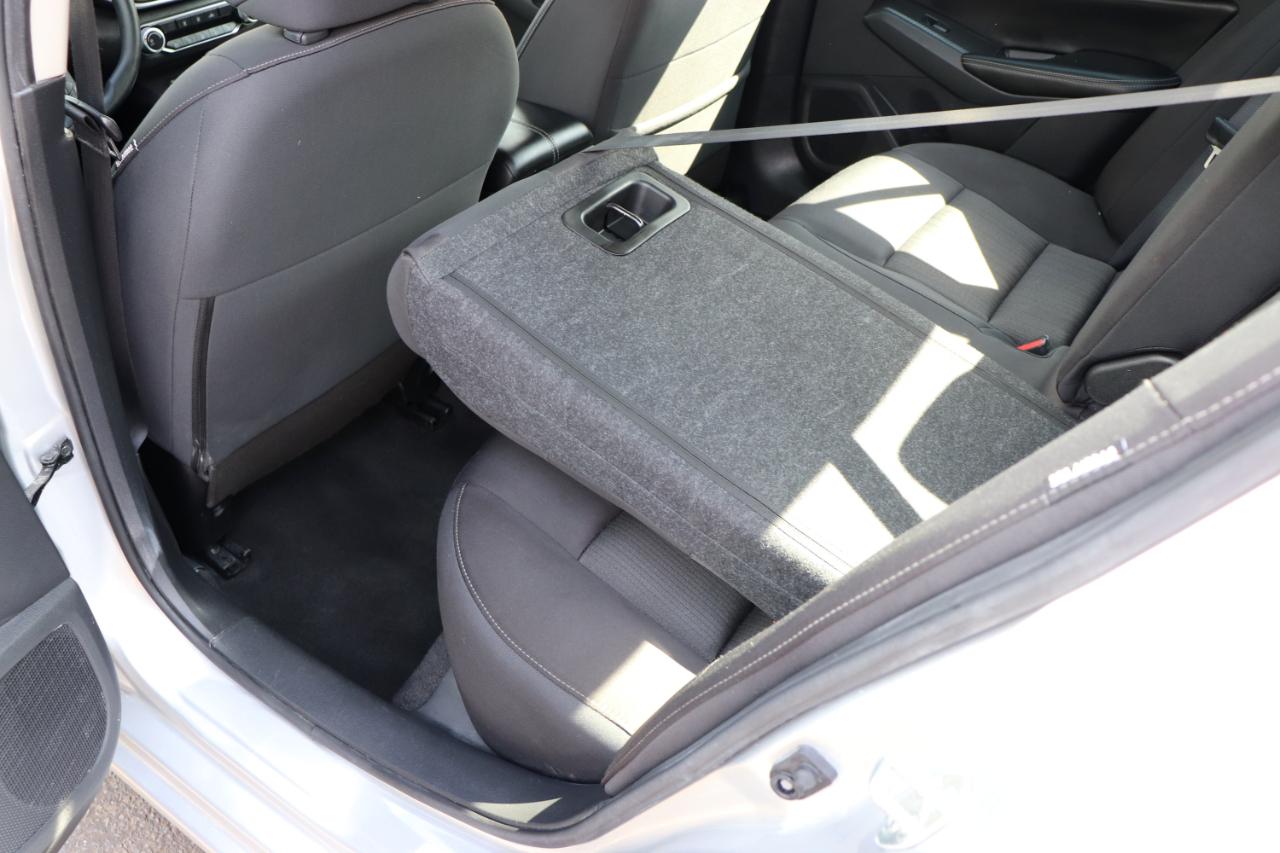 Nissan Altima 2.5 SV Sedan 2024