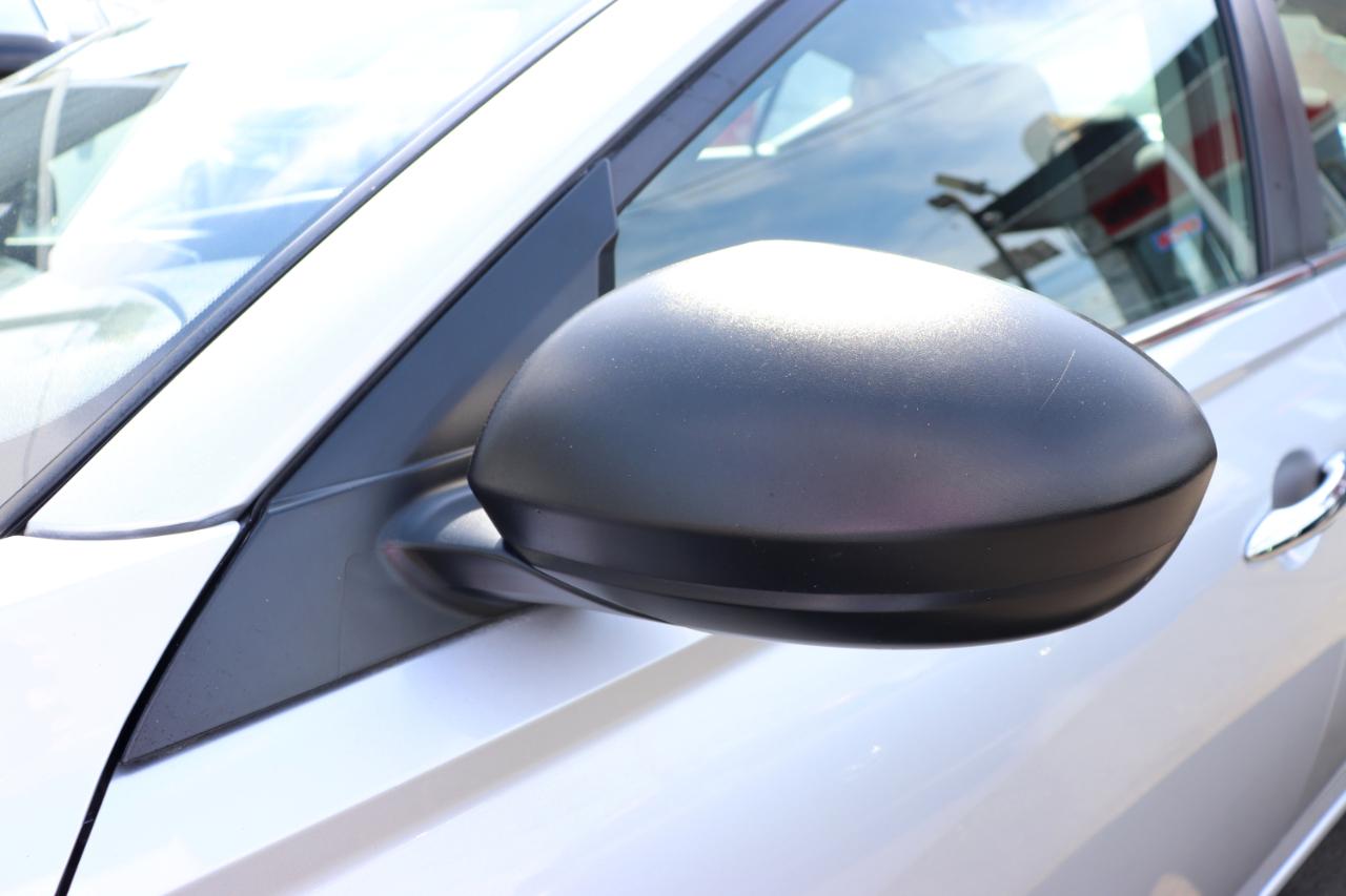 Nissan Altima 2.5 SV Sedan 2024