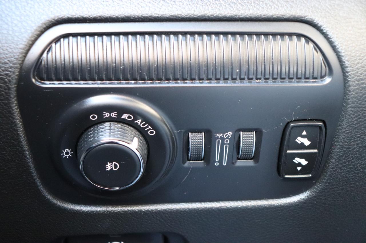 Jeep Wagoneer Series II 4x4 2024