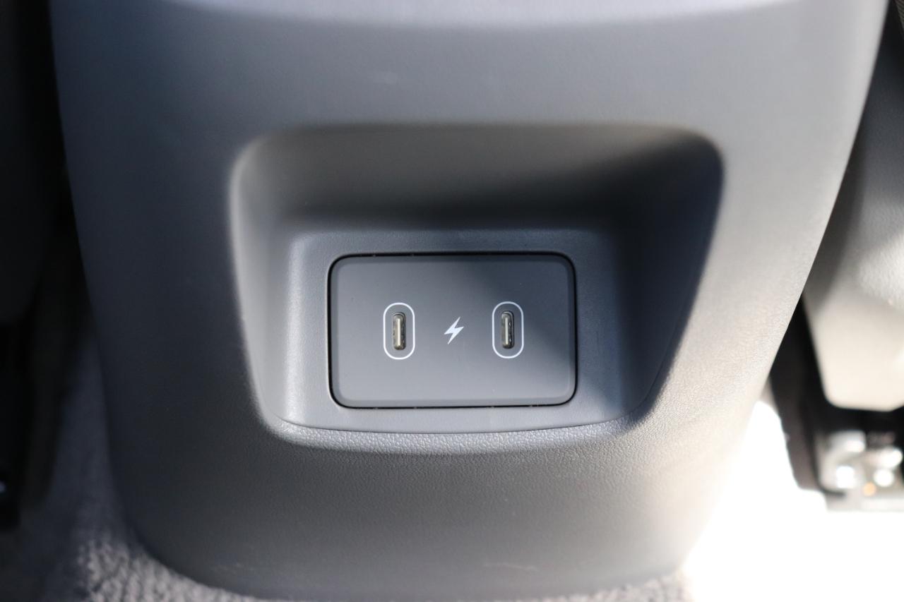 Hyundai Elantra SEL Convenience IVT 2025