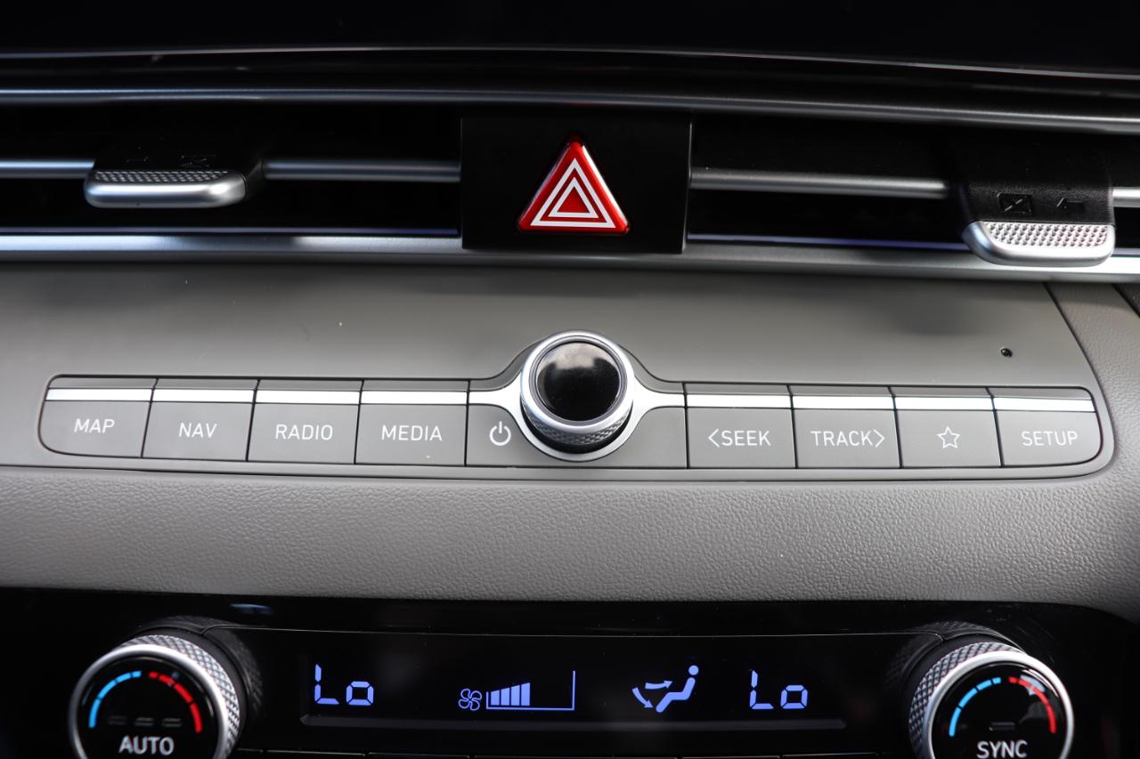 Hyundai Elantra SEL Convenience IVT 2025