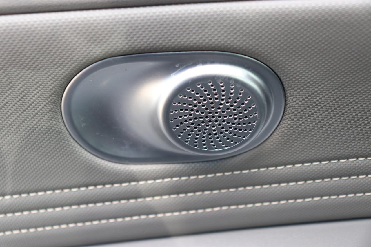 Hyundai Elantra SEL Convenience IVT 2025