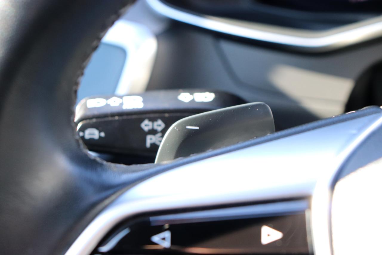 Audi A6 Sedan Premium Plus 45 TFSI quattro 2024