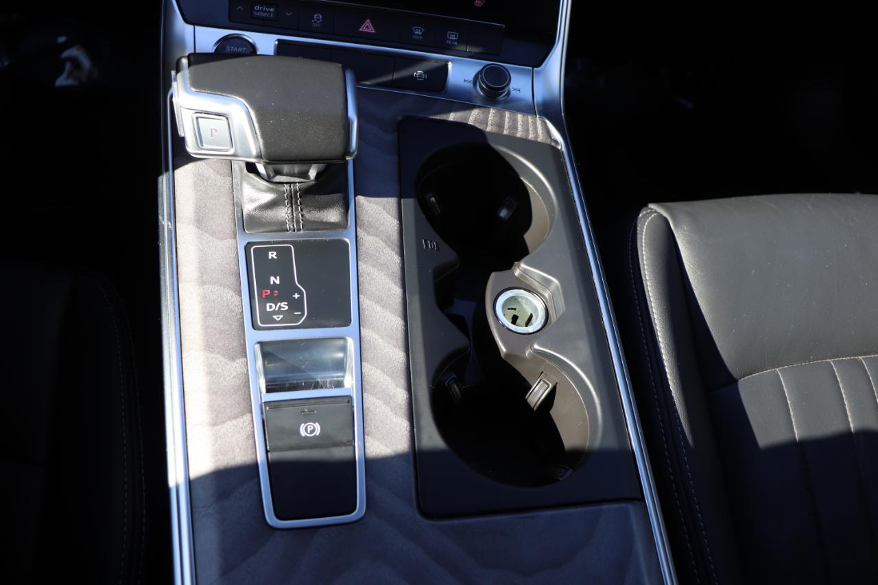 Audi A6 Sedan Premium Plus 45 TFSI quattro 2024