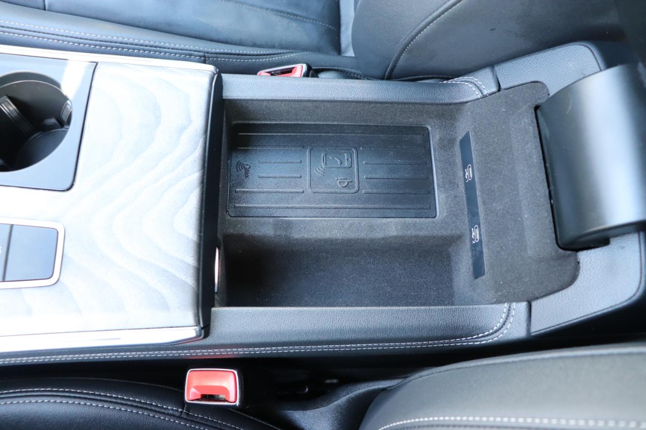 Audi A6 Sedan Premium Plus 45 TFSI quattro 2024