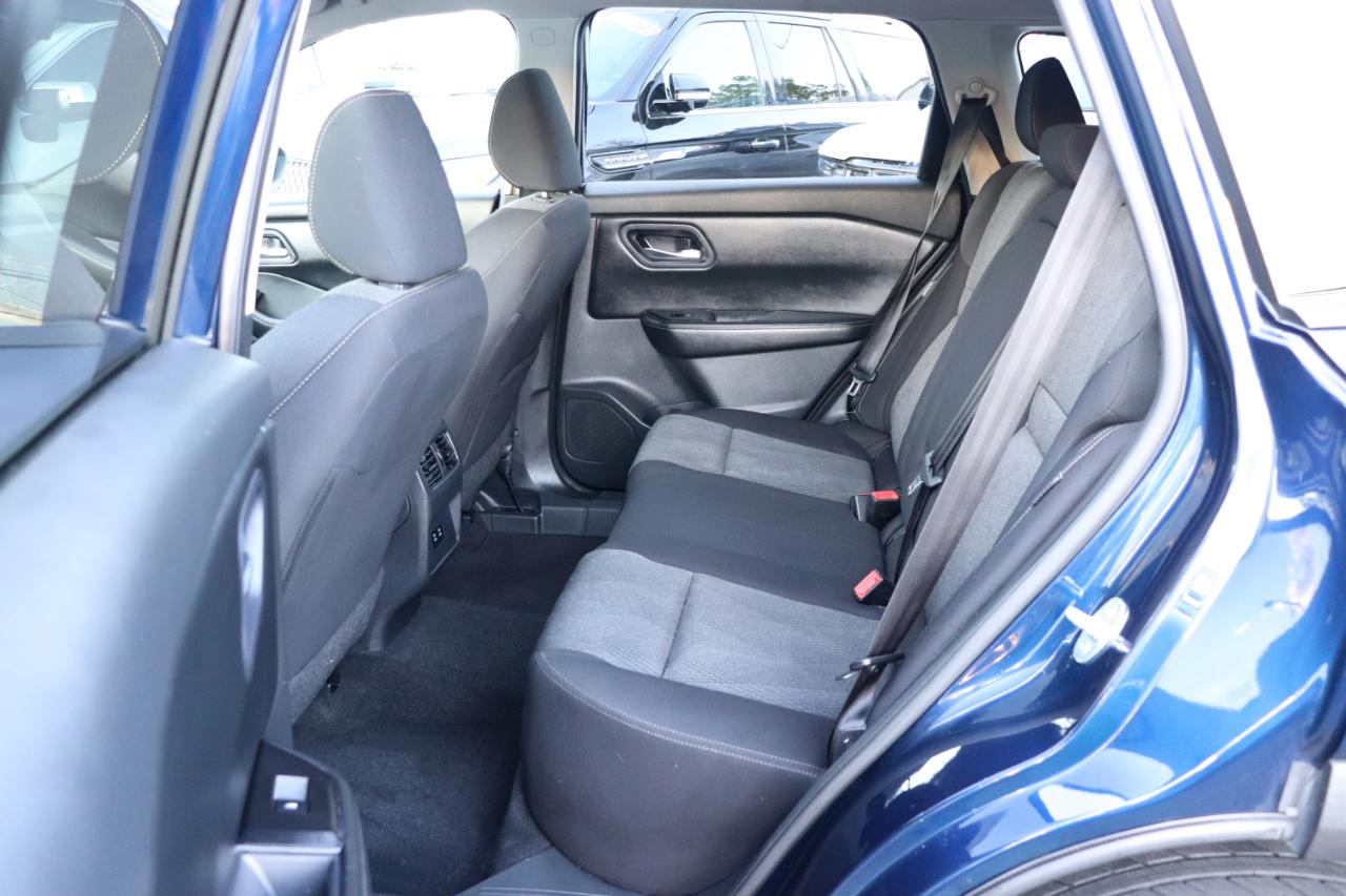 Nissan Rogue FWD SV 2024