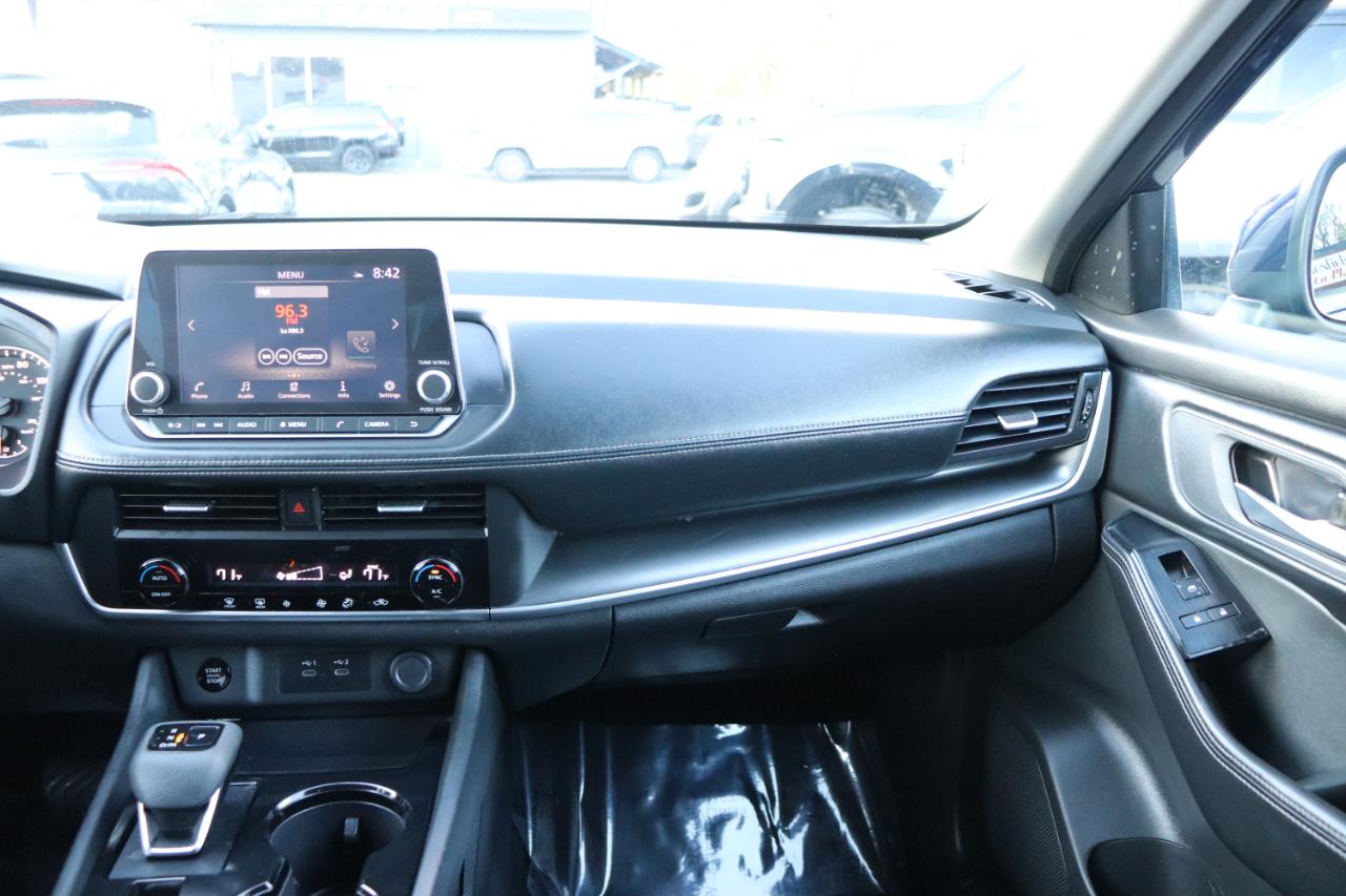 Nissan Rogue FWD SV 2024