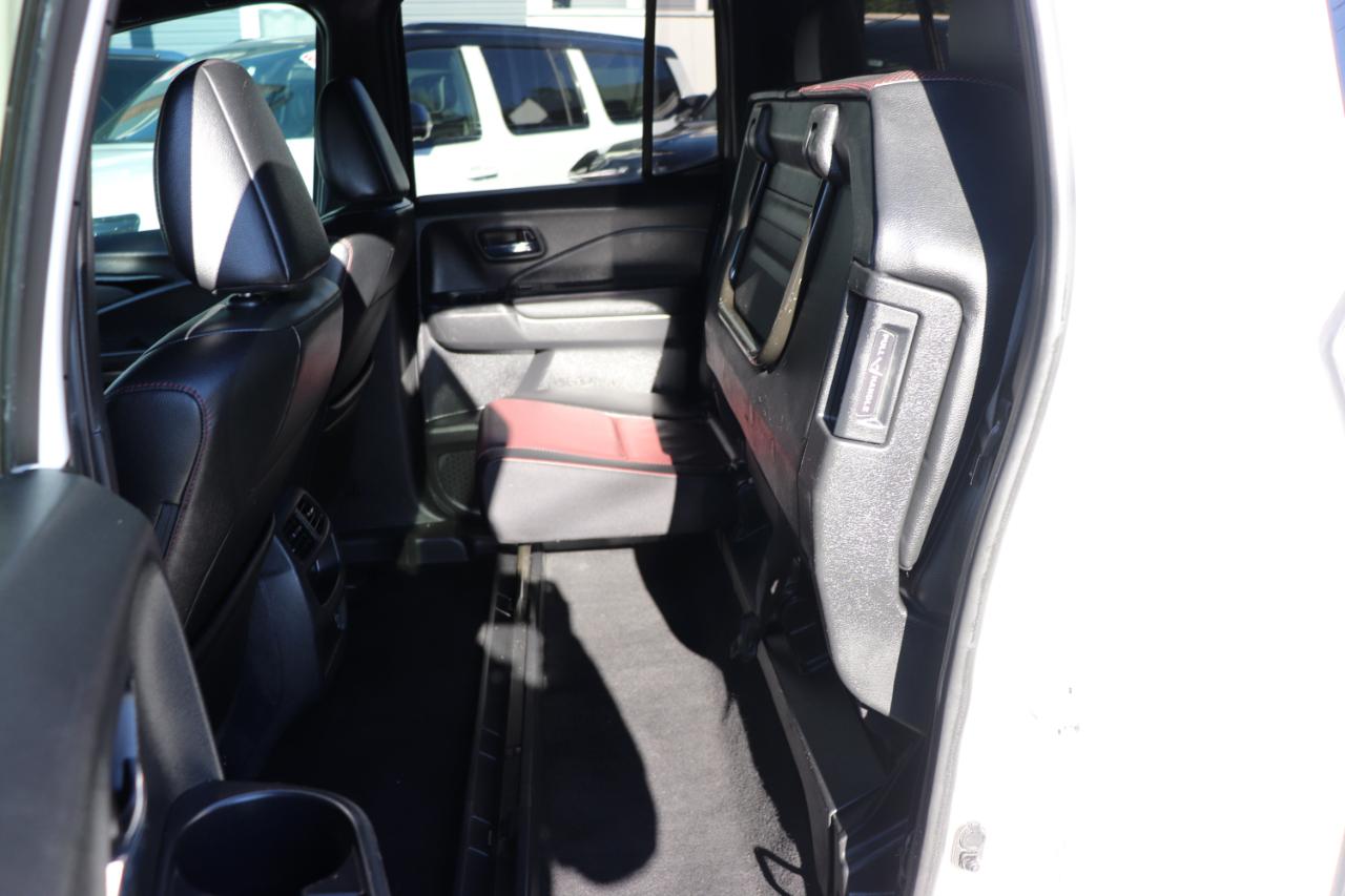 Honda Ridgeline Black Edition AWD 2021