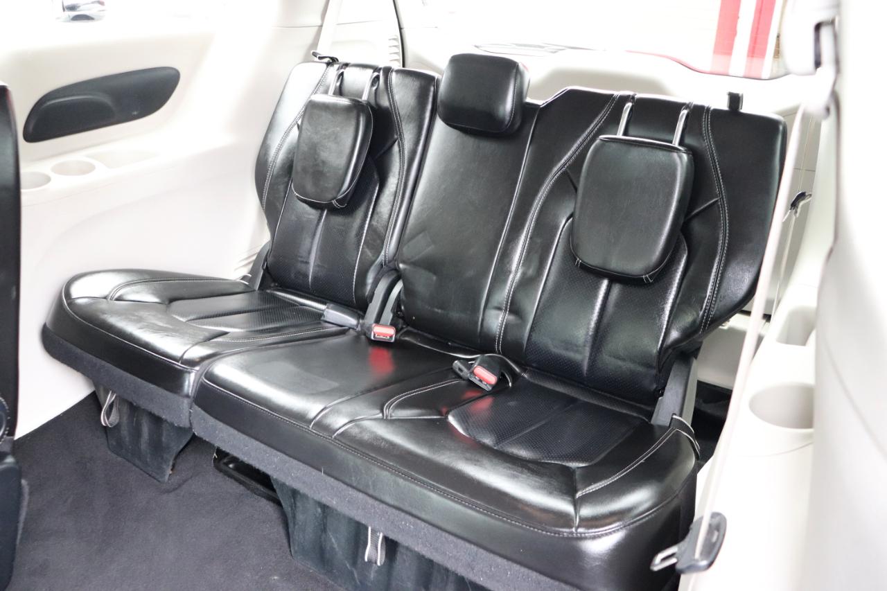 Chrysler Pacifica Touring L FWD 2023