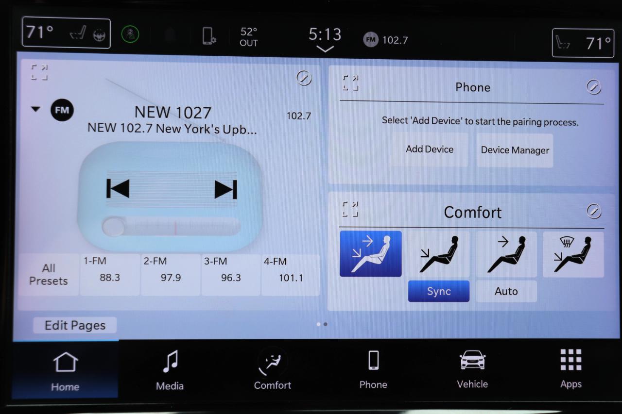 Chrysler Pacifica Touring L FWD 2023