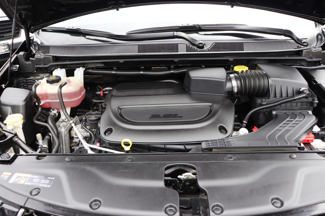 Chrysler Pacifica Touring L FWD 2023