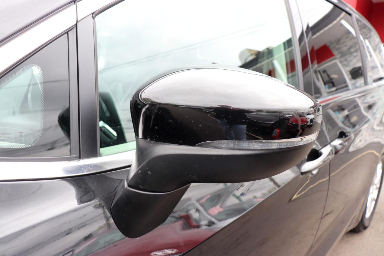 Chrysler Pacifica Touring L FWD 2023