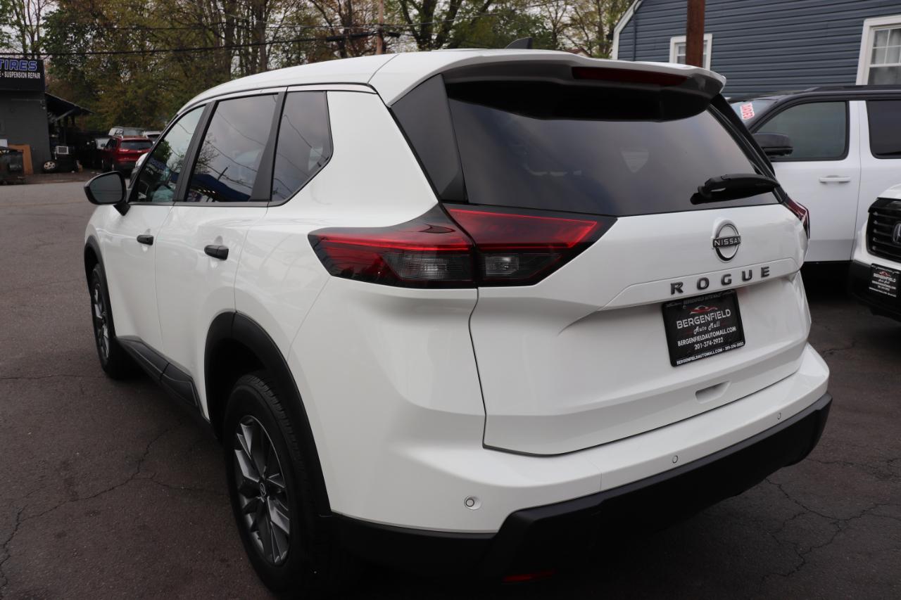 Nissan Rogue FWD S 2024