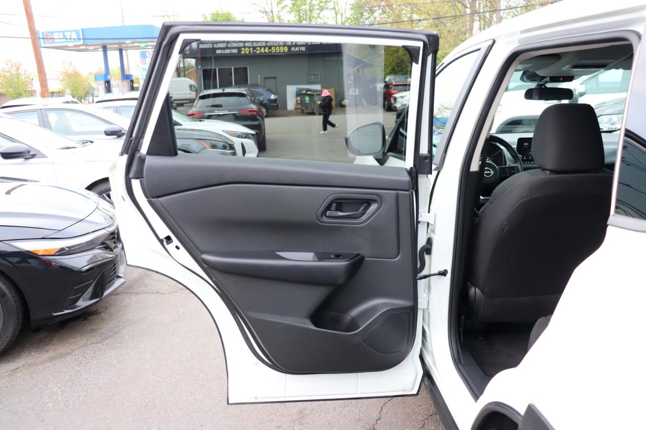 Nissan Rogue FWD S 2024