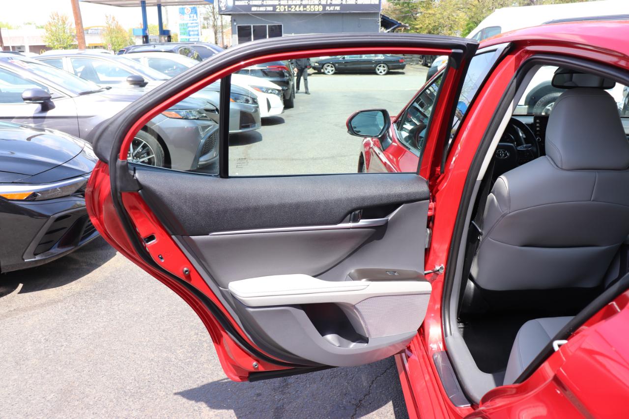 Toyota Camry XSE Auto (Natl) 2023