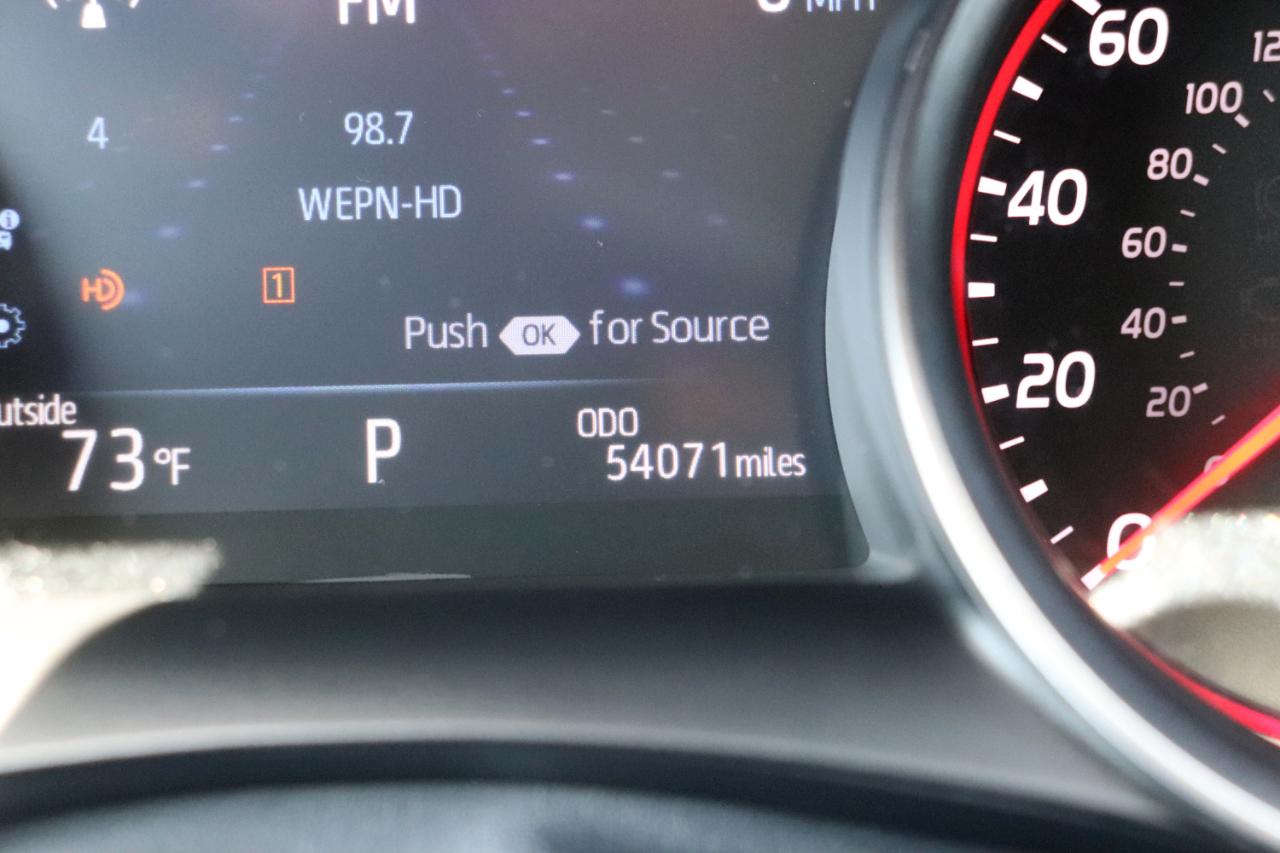 Toyota Camry XSE Auto (Natl) 2023