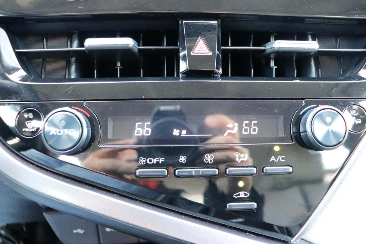 Toyota Camry XSE Auto (Natl) 2023