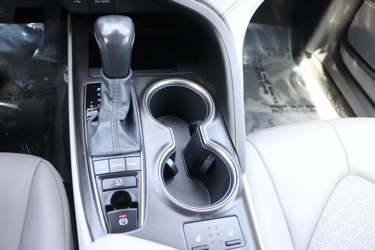 Toyota Camry XSE Auto (Natl) 2023