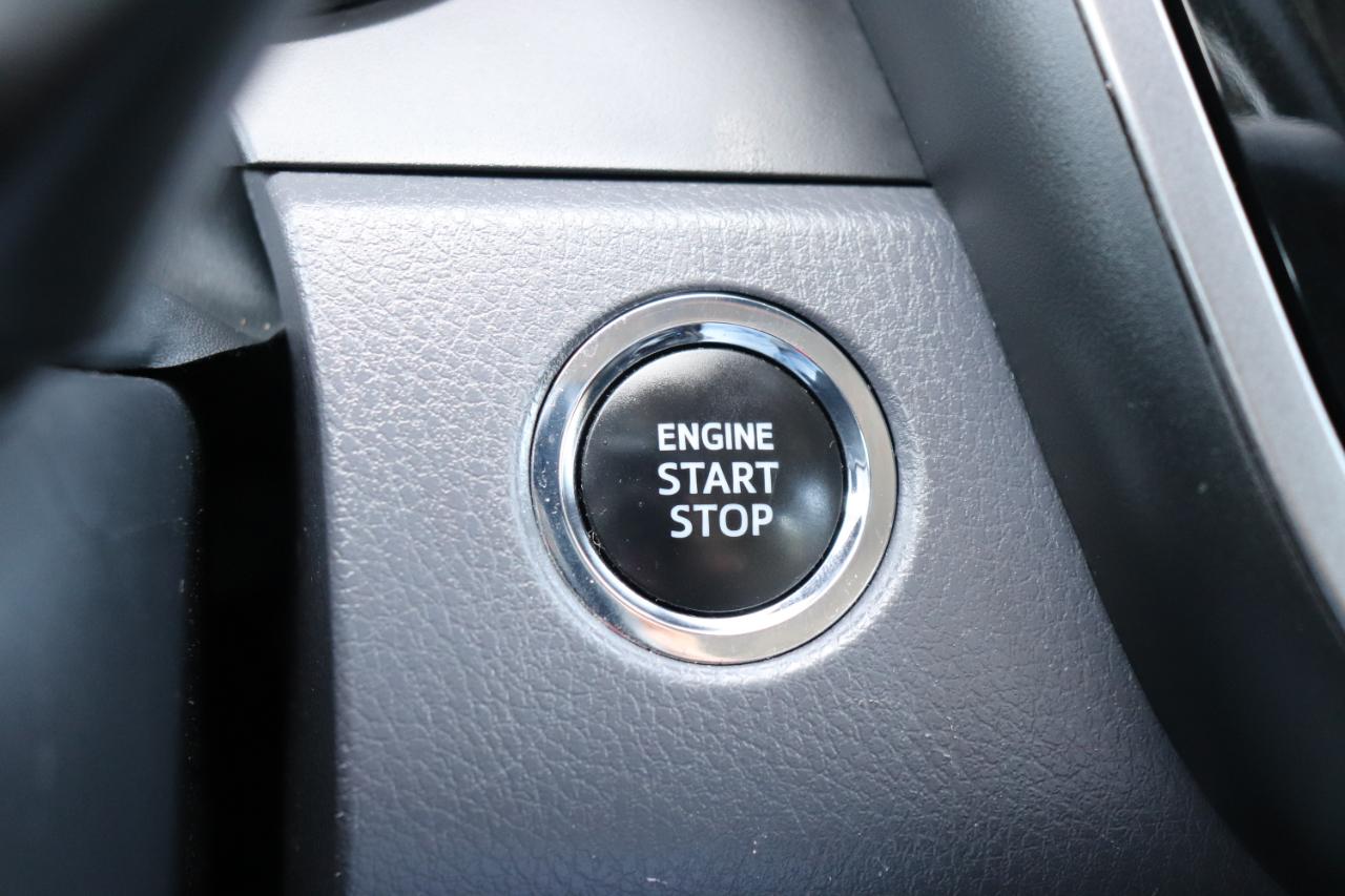 Toyota Camry XSE Auto (Natl) 2023