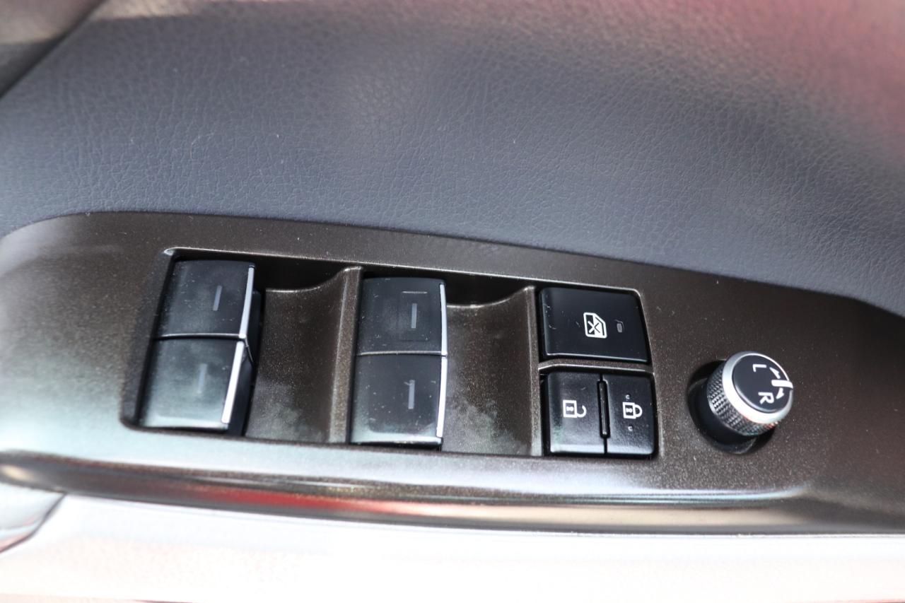 Toyota Camry XSE Auto (Natl) 2023