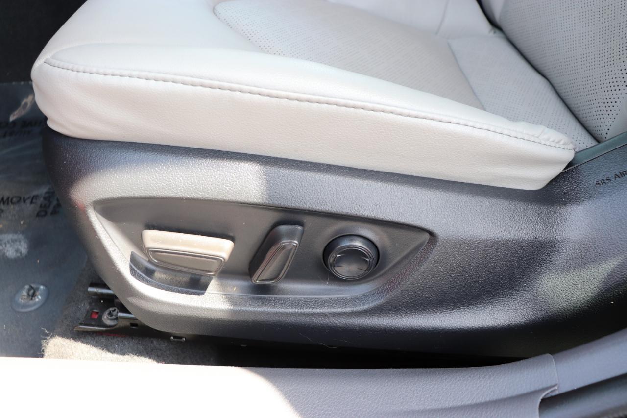 Toyota Camry XSE Auto (Natl) 2023