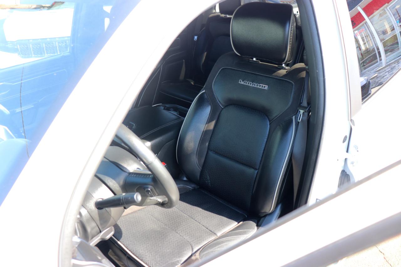 RAM 1500 Laramie 4x2 Crew Cab 5'7" Box 2024