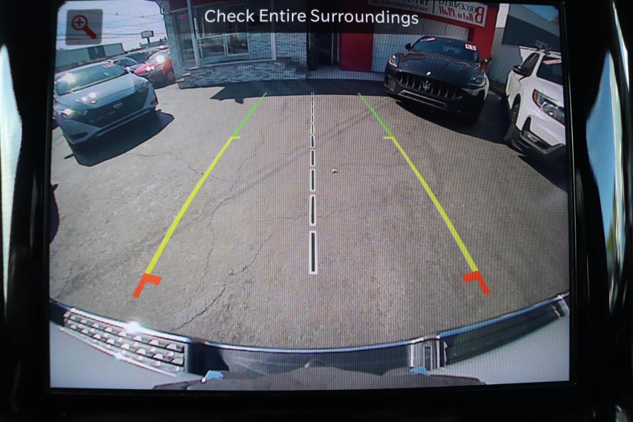 RAM 1500 Laramie 4x2 Crew Cab 5'7" Box 2024