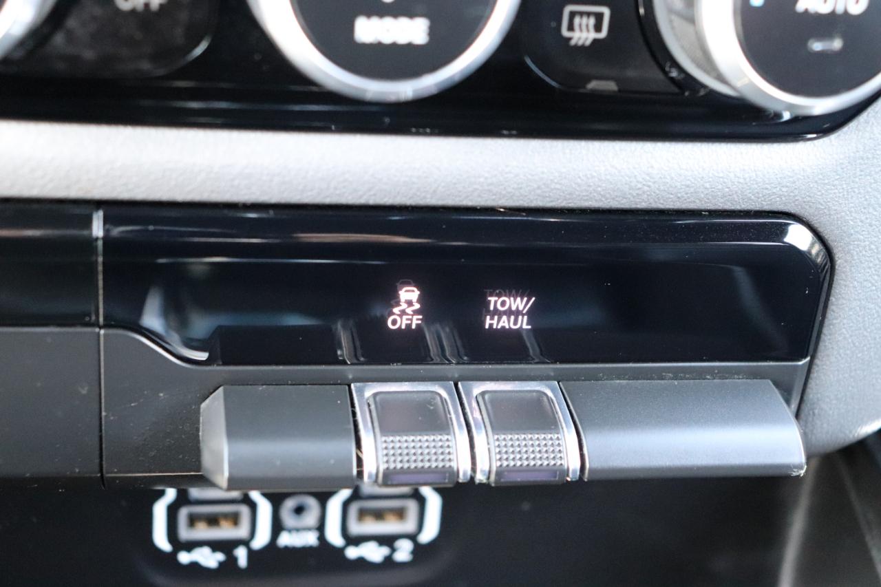 RAM 1500 Laramie 4x2 Crew Cab 5'7" Box 2024