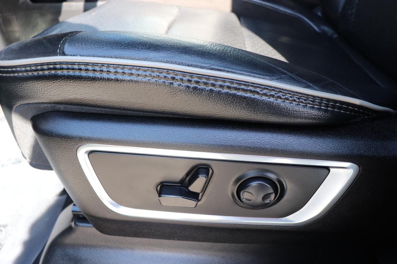 RAM 1500 Laramie 4x2 Crew Cab 5'7" Box 2024