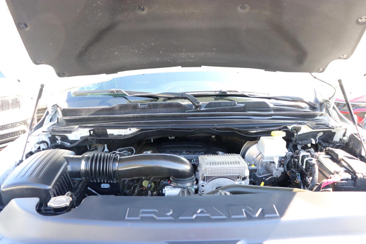 RAM 1500 Laramie 4x2 Crew Cab 5'7" Box 2024