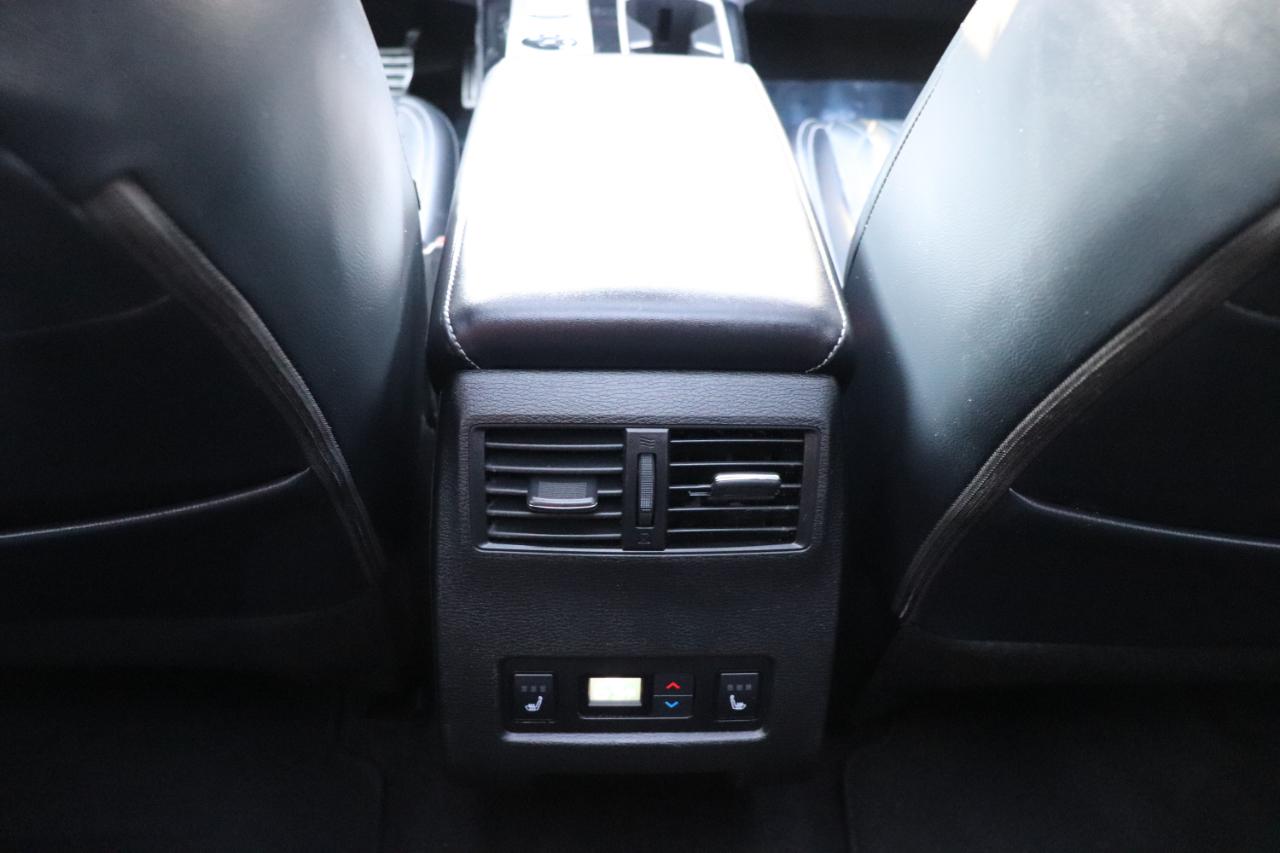 Mitsubishi Outlander SEL FWD 2025