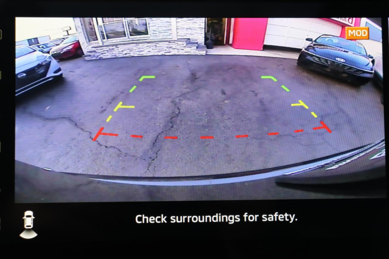 Mitsubishi Outlander SEL FWD 2025