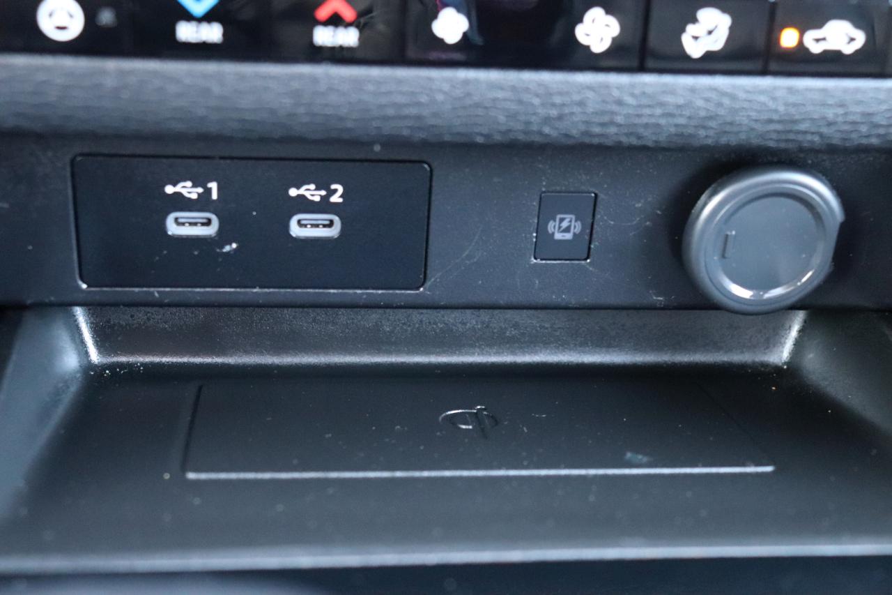 Mitsubishi Outlander SEL FWD 2025