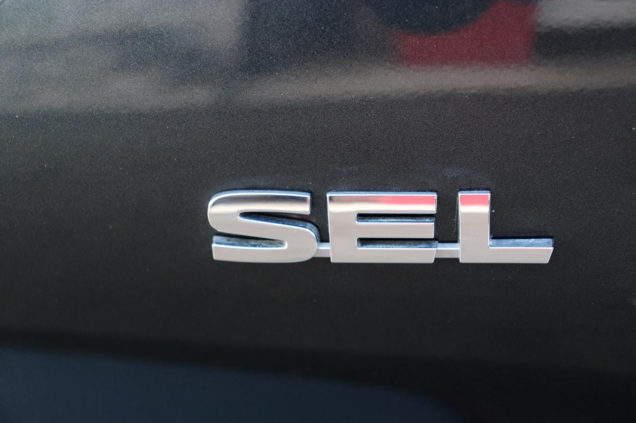 Mitsubishi Outlander SEL FWD 2025