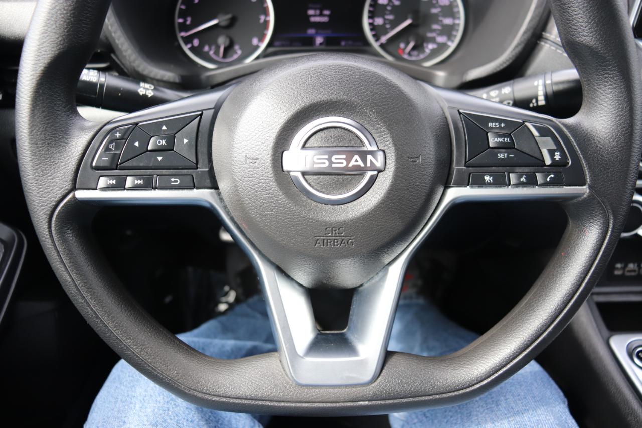 Nissan Sentra SV CVT 2024