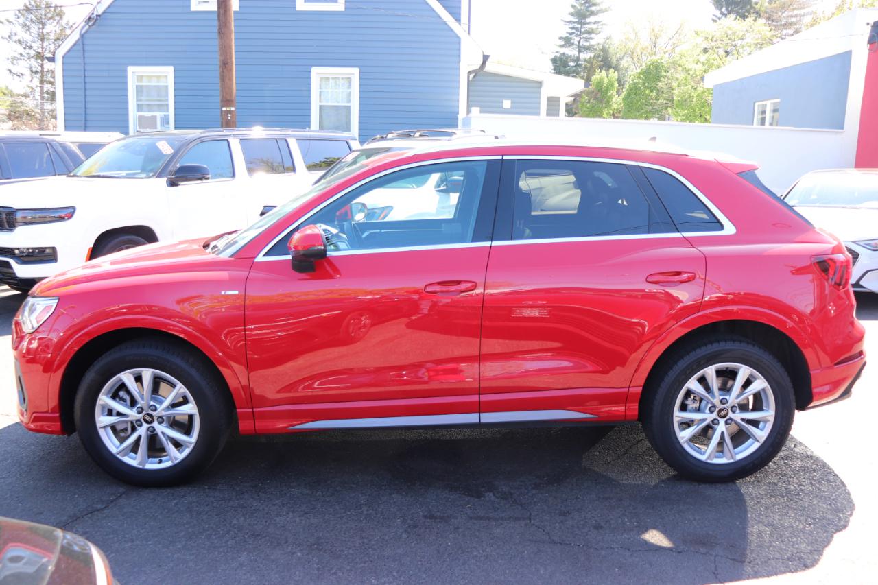 Audi Q3 S line Premium 45 TFSI quattro 2025