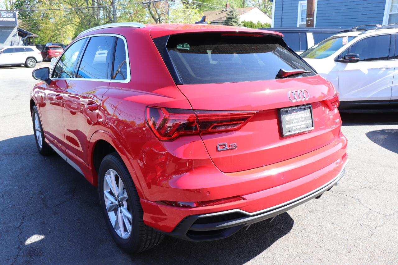 Audi Q3 S line Premium 45 TFSI quattro 2025