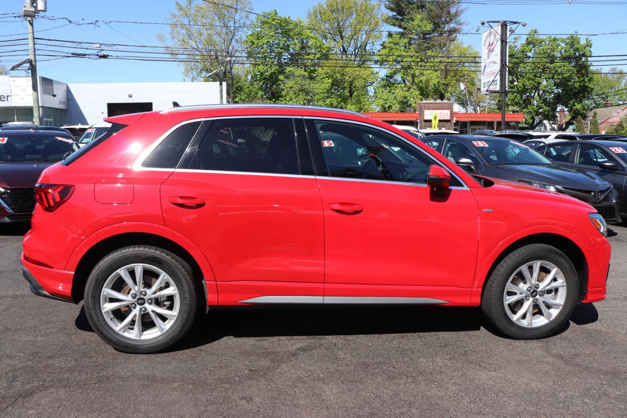 Audi Q3 S line Premium 45 TFSI quattro 2025