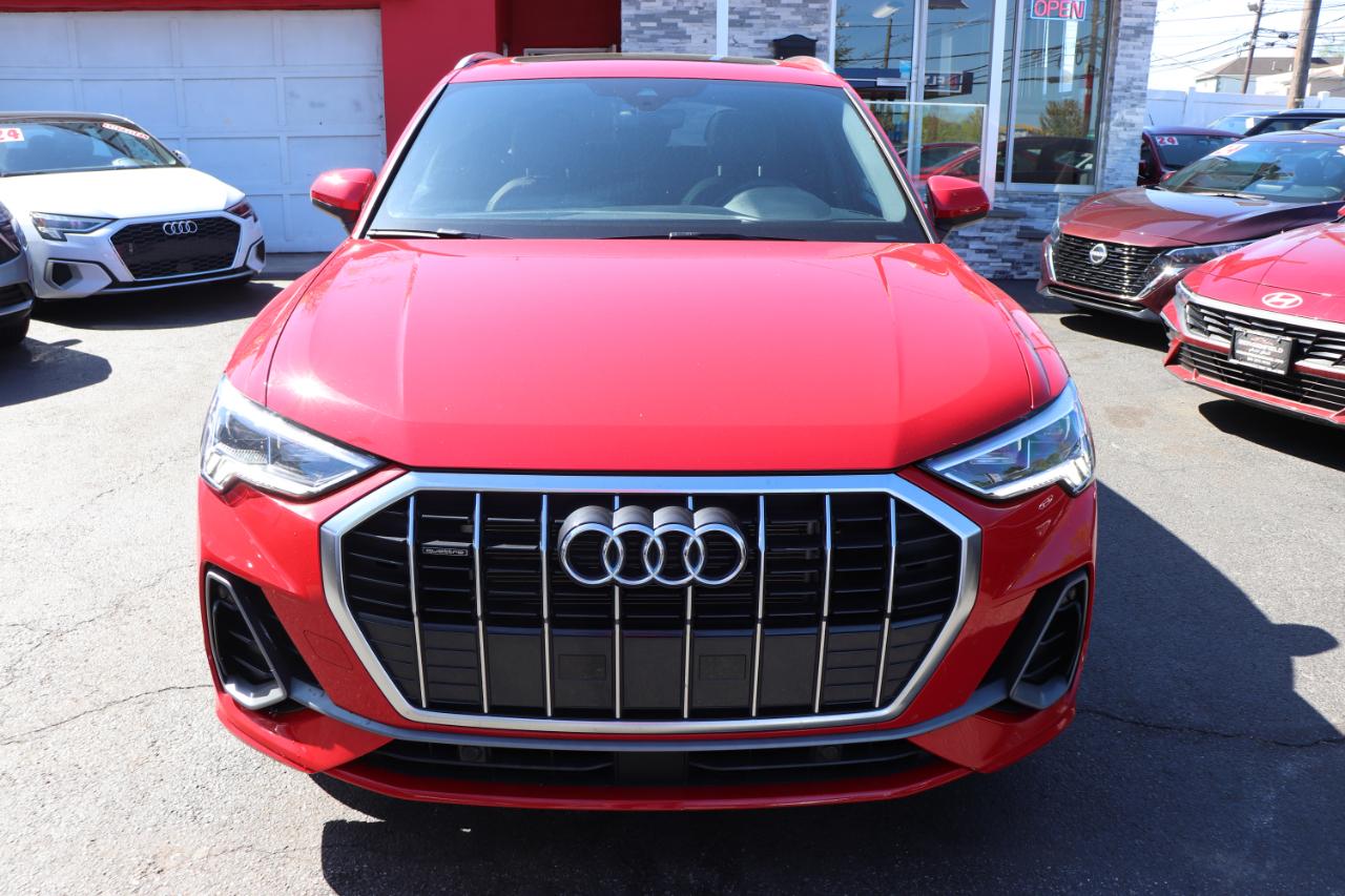 Audi Q3 S line Premium 45 TFSI quattro 2025