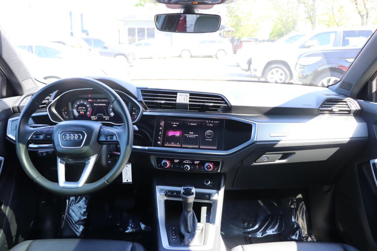 Audi Q3 S line Premium 45 TFSI quattro 2025