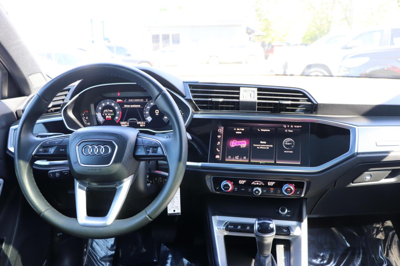 Audi Q3 S line Premium 45 TFSI quattro 2025